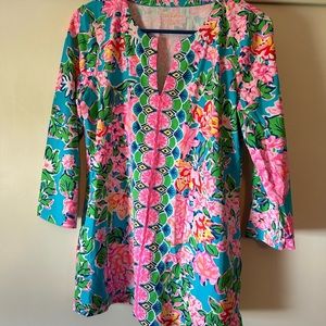 NWT Lilly Pulitzer UPF 50+ Karina Tunic Multi Rose to The Occasion Top